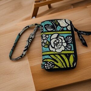 Vera Bradley Island Blooms All-in-One Wristlet Wallet –Retired Blue Multi Floral